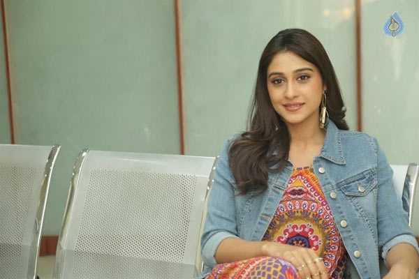 regina cassandra interview,soukhyam movie,regina interview about soukhyam,gopichand  సినీజోష్ ఇంటర్వ్యూ- రెజీనా(సౌఖ్యం)!